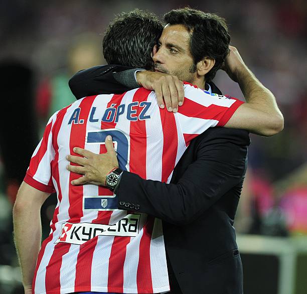 这套首发如何？国足上次赢沙特在2015年，于海任意球折射一剑封喉.