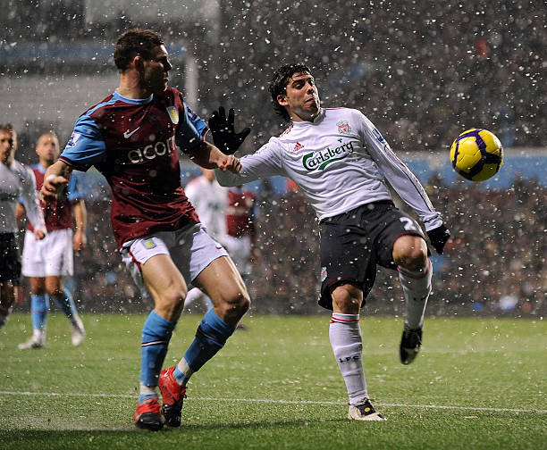 行了简短的 行了简短的